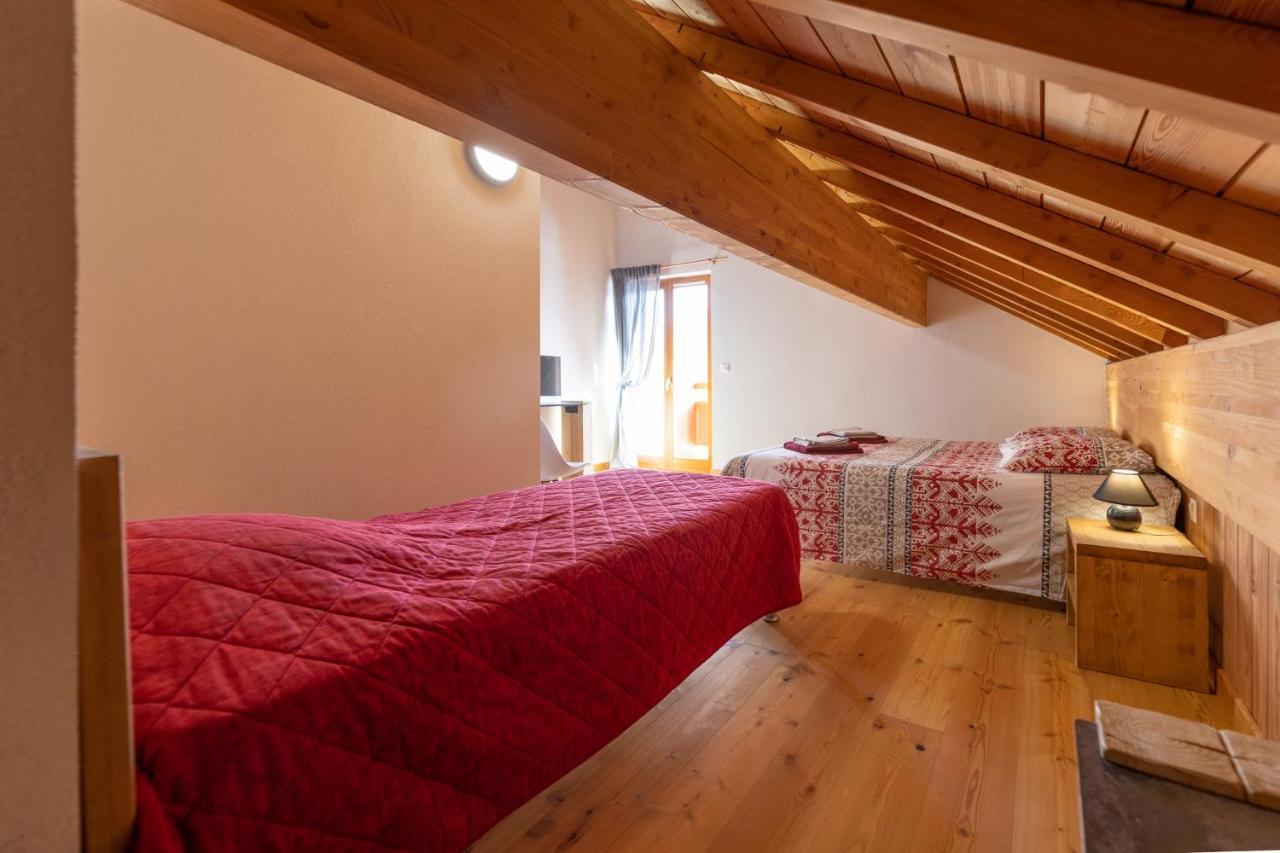 Auberge La Maison De Catherine Puy-Saint-Pierre エクステリア 写真