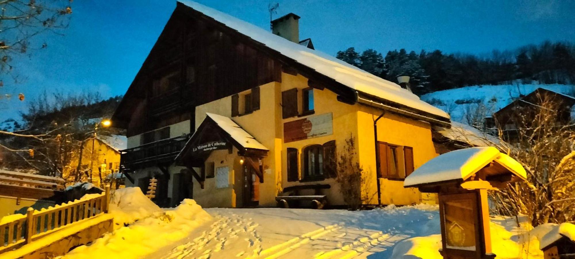 Auberge La Maison De Catherine Puy-Saint-Pierre エクステリア 写真