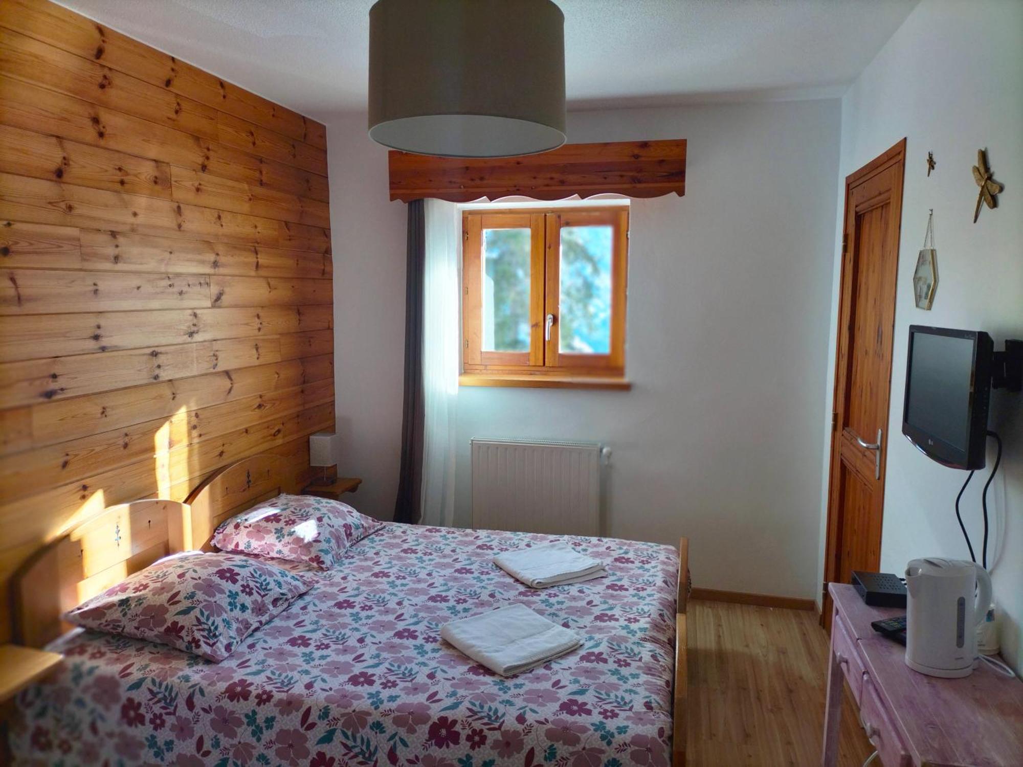 Auberge La Maison De Catherine Puy-Saint-Pierre エクステリア 写真