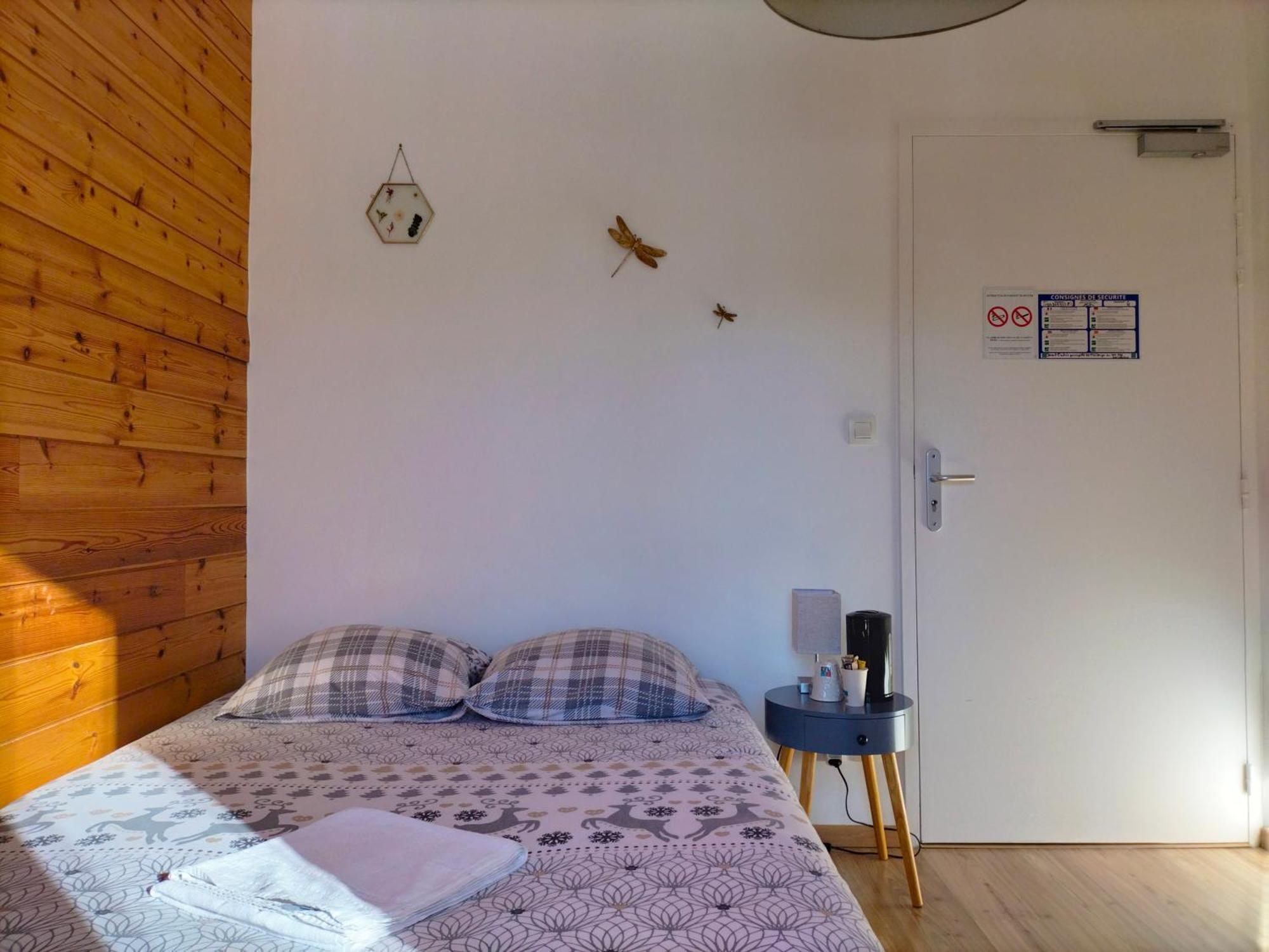Auberge La Maison De Catherine Puy-Saint-Pierre エクステリア 写真