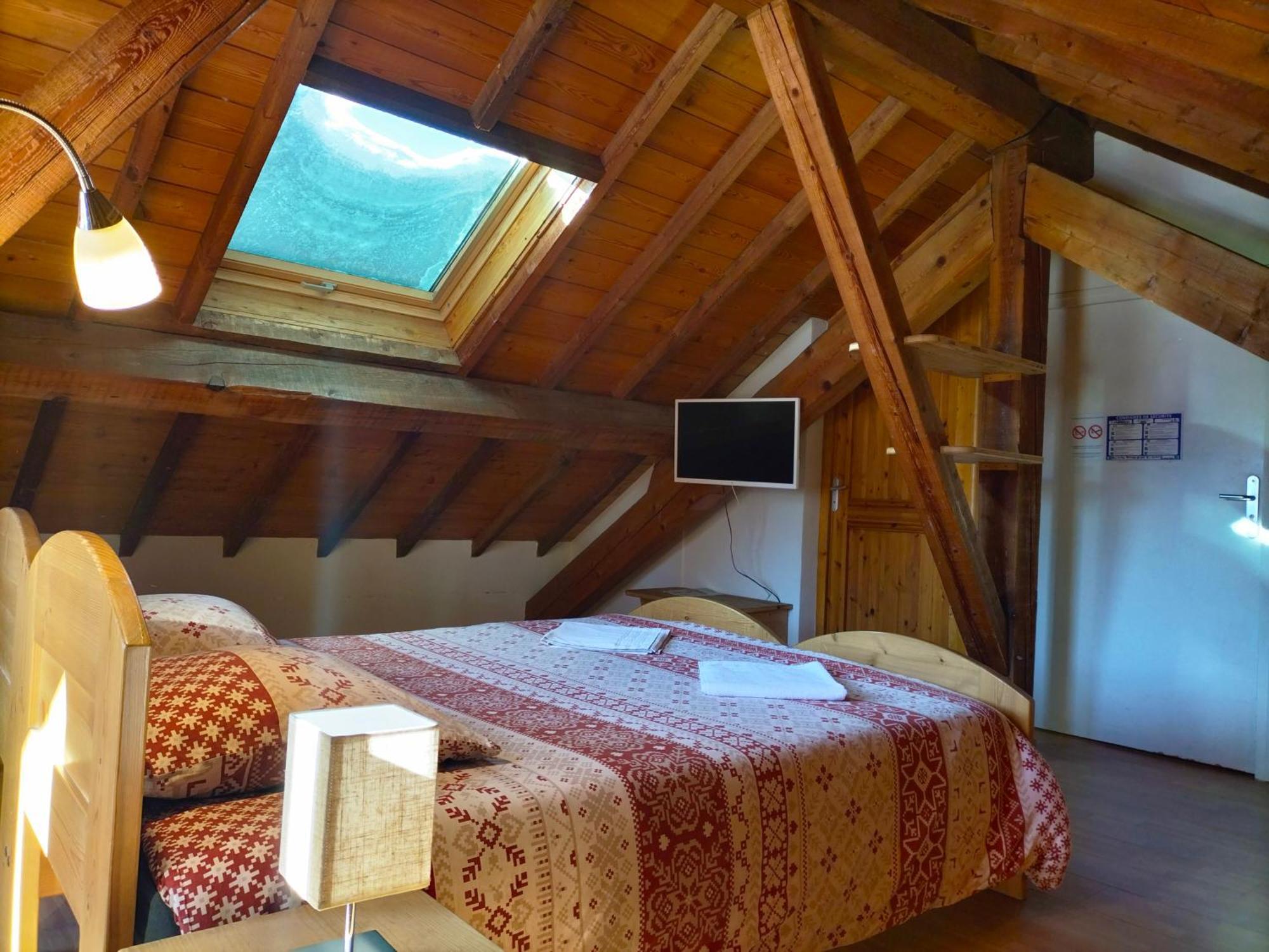 Auberge La Maison De Catherine Puy-Saint-Pierre エクステリア 写真